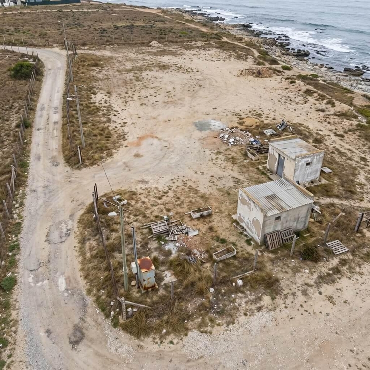Resort Courtyard old